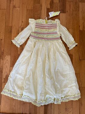 TIA CIBANI girls Gracia smocked frock size 9/10y
